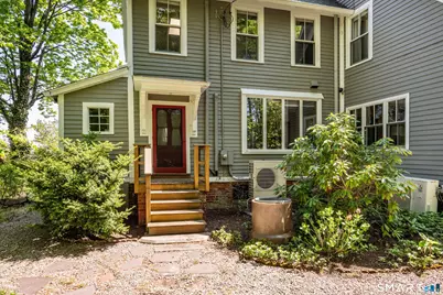 20 Wettleson Avenue, West Hartford, CT 06107 - Photo 38