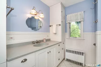 20 Wettleson Avenue, West Hartford, CT 06107 - Photo 34