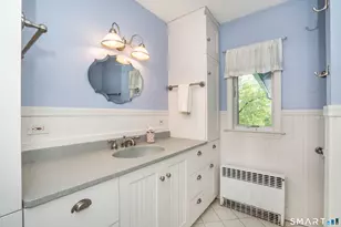 20 Wettleson Ave, West Hartford, CT 06107 - Photo 34