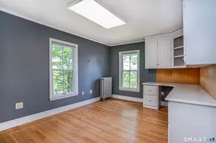 20 Wettleson Ave, West Hartford, CT 06107 - Photo 32
