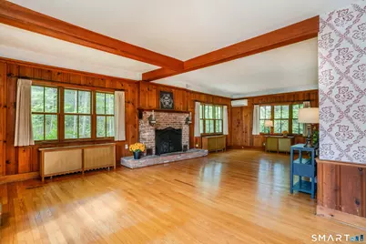 20 Wettleson Avenue, West Hartford, CT 06107 - Photo 4