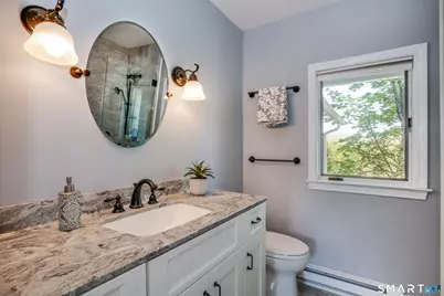 20 Wettleson Avenue, West Hartford, CT 06107 - Photo 26