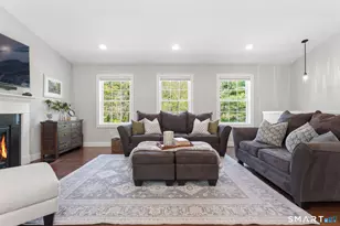 21 Juniper Rd, Bloomfield, CT 06002 - Photo 28