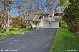 12 Lindros Ln, Waterford, CT 06385 - Photo 2