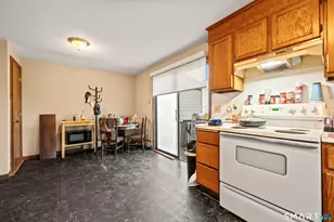 74-76 Bridle Path, Newington, CT 06111 - Photo 10