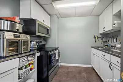74-76 Bridle Path, Newington, CT 06111 - Photo 32