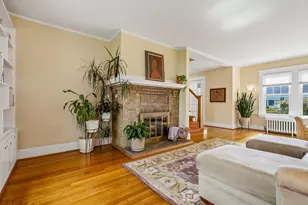 200 Alston Ave, New Haven, CT 06515 - Photo 4