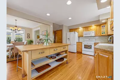 200 Alston Avenue, New Haven, CT 06515 - Photo 10