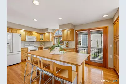 200 Alston Avenue, New Haven, CT 06515 - Photo 12