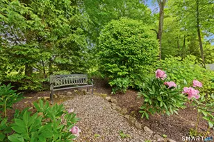 21 Williamsburg Ln, Avon, CT 06001 - Photo 34