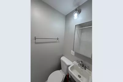 34 Center Street #Apt 1, Bristol, CT 06010 - Photo 8