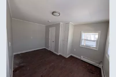 34 Center Street #Apt 1, Bristol, CT 06010 - Photo 4