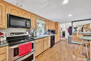 120 Basswood Rd, Windsor, CT 06095 - Photo 8