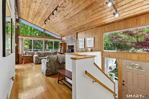 4 Alan Rd, Danbury, CT 06810 - Photo 2