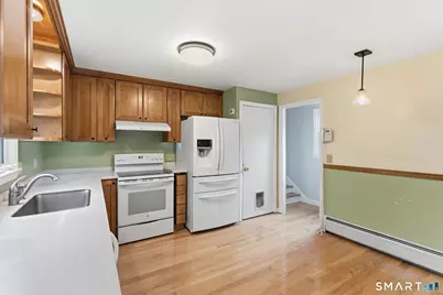 886 Overhill Drive, Suffield, CT 06078 - Photo 6
