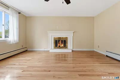 886 Overhill Drive, Suffield, CT 06078 - Photo 10