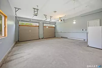 1195 New Britain Avenue, West Hartford, CT 06110 - Photo 30