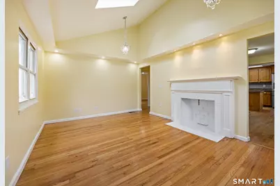 1195 New Britain Avenue, West Hartford, CT 06110 - Photo 4