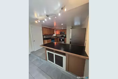 174 Light Street, Stratford, CT 06614 - Photo 6