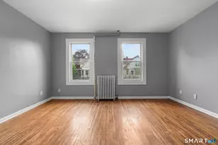 38 Beacon St, Hartford, CT 06053 - Photo 6