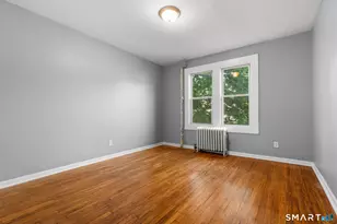 38 Beacon St, Hartford, CT 06053 - Photo 4