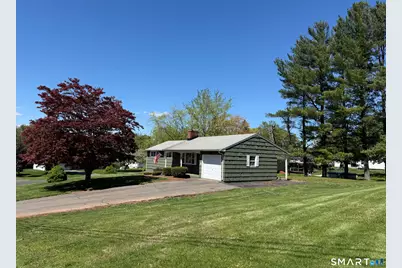 8 Tulip Drive, Meriden, CT 06450 - Photo 8