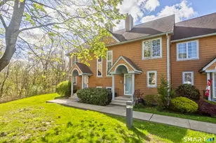 36 Joseph Ct, East Windsor, CT 06016 - Photo 2