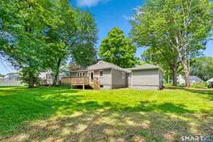 137 Brewster Rd, West Hartford, CT 06117 - Photo 26