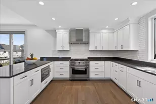 33 Pearl St, Milford, CT 06460 - Photo 10