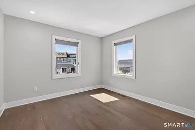 33 Pearl Street, Milford, CT 06460 - Photo 22
