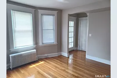 37 Fairfield Street #2nd Floor, New Haven, CT 06515 - Photo 2