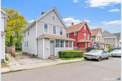6 Alfred Court, Stratford, CT 06615 - Photo 2