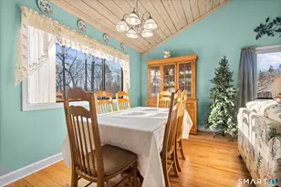 315 Navajo Lane, Stratford, CT 06614 - Photo 12