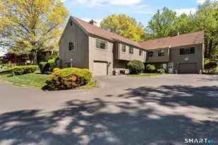 315 Navajo Lane, Stratford, CT 06614 - Photo 6