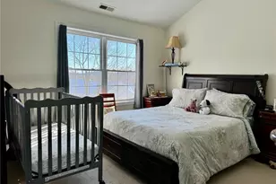 4003 Hancock Dr, Danbury, CT 06811 - Photo 8