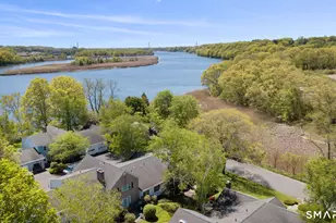 201 Jamestown Rd, Stratford, CT 06614 - Photo 20