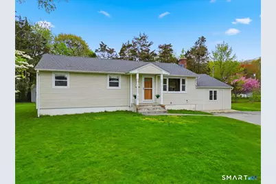 13 Mark Trail, Groton, CT 06340 - Photo 2
