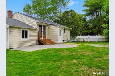13 Mark Trail, Groton, CT 06340 - Photo 4