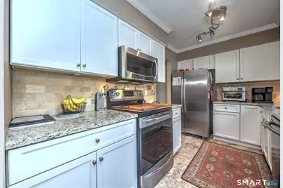 51 Staffordshire Common Drive #51, Wallingford, CT 06492 - Photo 6