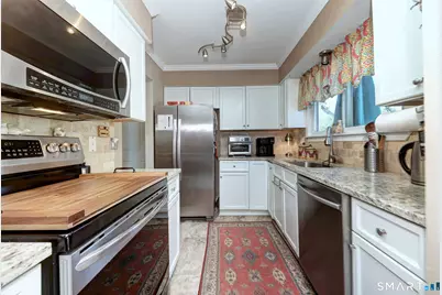 51 Staffordshire Common Drive #51, Wallingford, CT 06492 - Photo 22