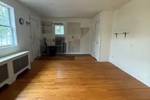 38 Mead St, Stamford, CT 06907 - Photo 12