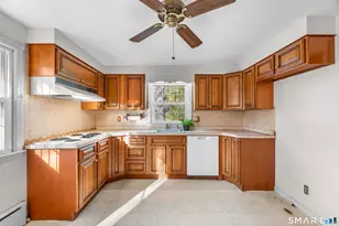 27 Valley Rd, Shelton, CT 06484 - Photo 8