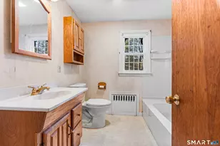 27 Valley Rd, Shelton, CT 06484 - Photo 14