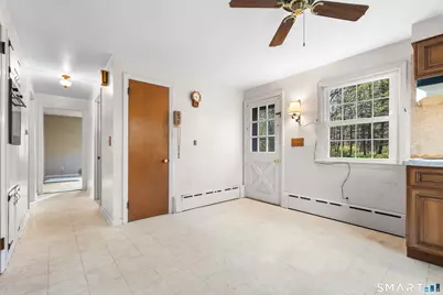 27 Valley Road, Shelton, CT 06484 - Photo 10