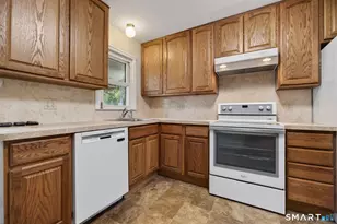 121 Cherry Hill Rd, Middlefield, CT 06455 - Photo 6