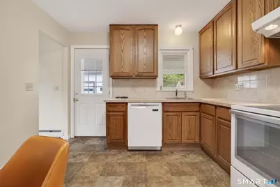 121 Cherry Hill Road, Middlefield, CT 06455 - Photo 4