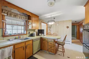 40 Royal Oak Rd, New Britain, CT 06053 - Photo 6