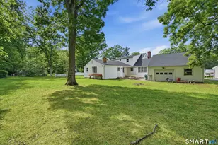 40 Royal Oak Rd, New Britain, CT 06053 - Photo 32