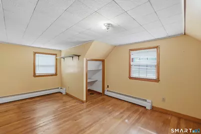 40 Royal Oak Road, New Britain, CT 06053 - Photo 28