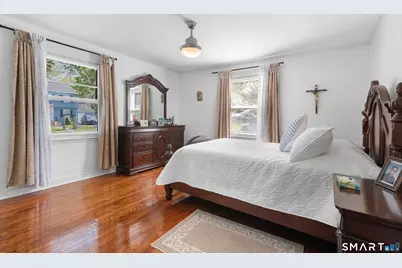 6 Over Street, Waterbury, CT 06708 - Photo 12